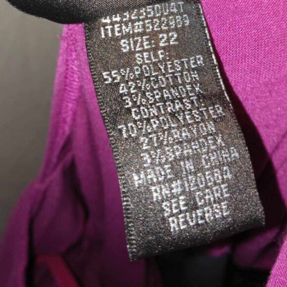 Torrid Fuchsia Black Wiggle Keyhole Back Blouson Dress Rhinestones‎ GUC size 22 - Picture 5 of 6